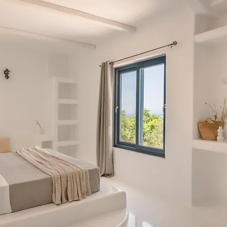 Giasemi-iris Sunset Villa Lépeda